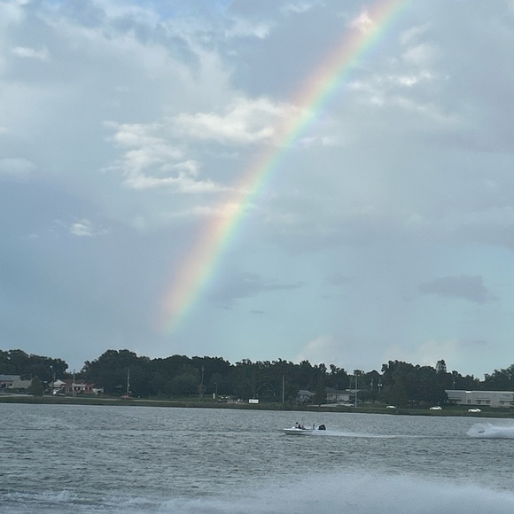 Meet your Posher - Picture 1 of 1